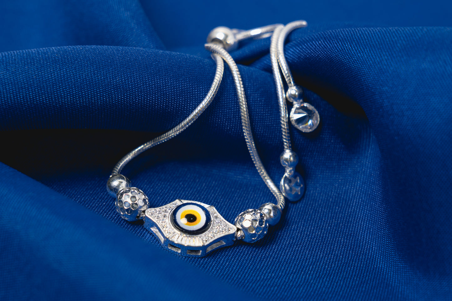 Evil eye adjustable Bracelet 925
