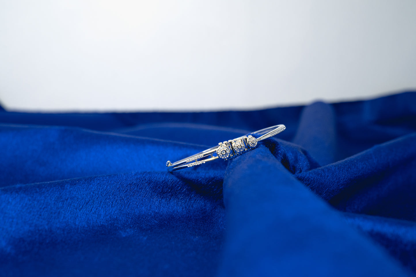 Silver Fancy Bangle 925