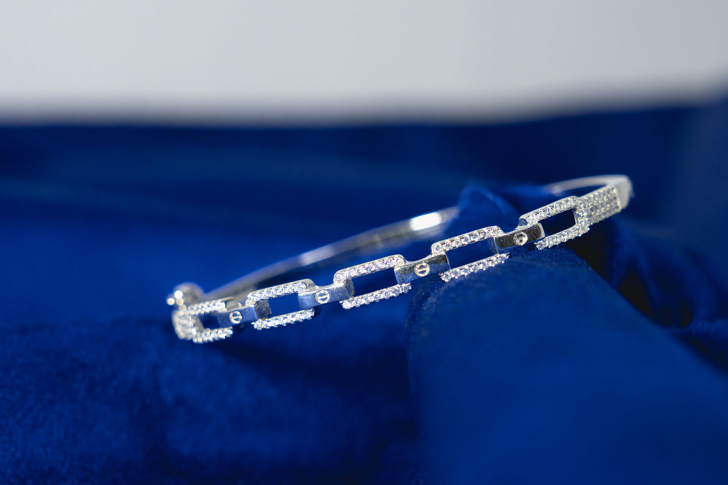 Fancy Bangle Embedded with Stones 925