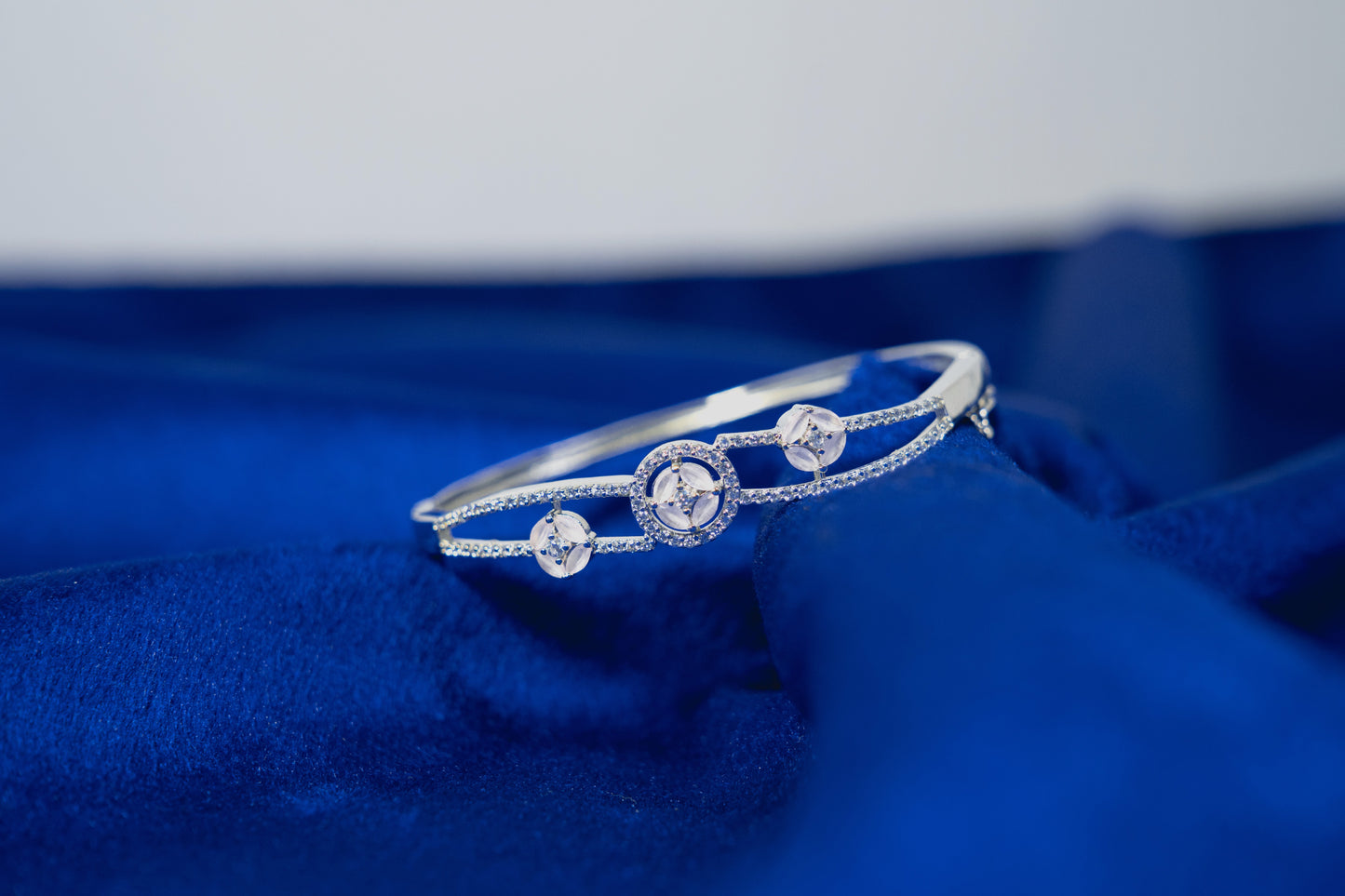 Fancy Bangle Embedded with Stones 925