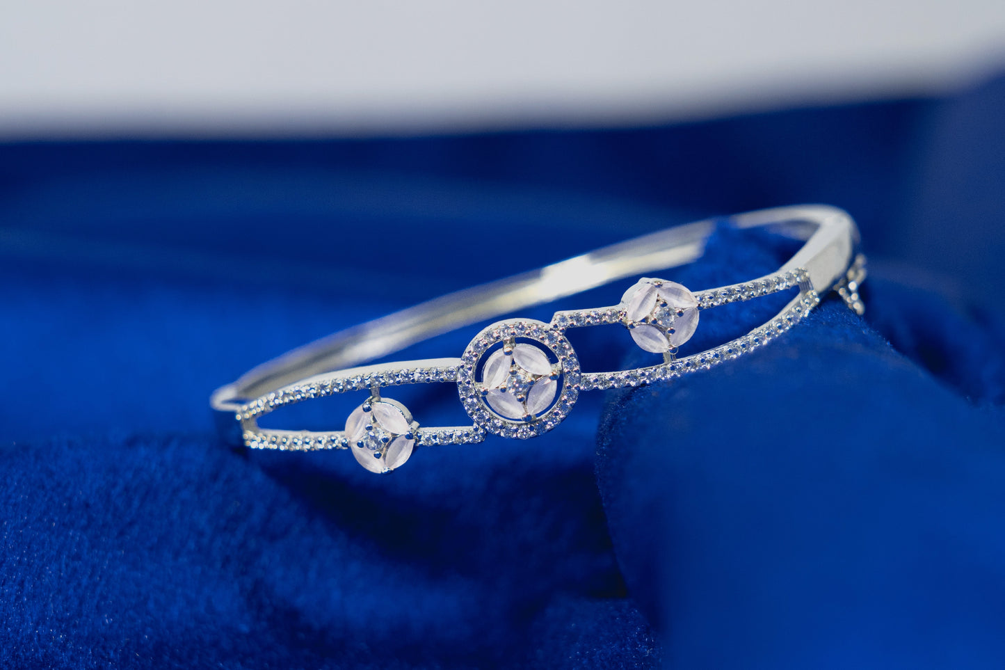 Fancy Bangle Embedded with Stones 925