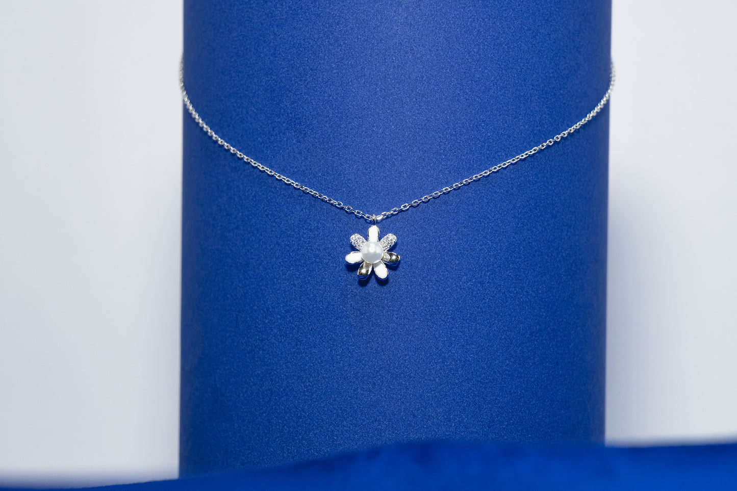 Silver Necklace 925 Flower Attached