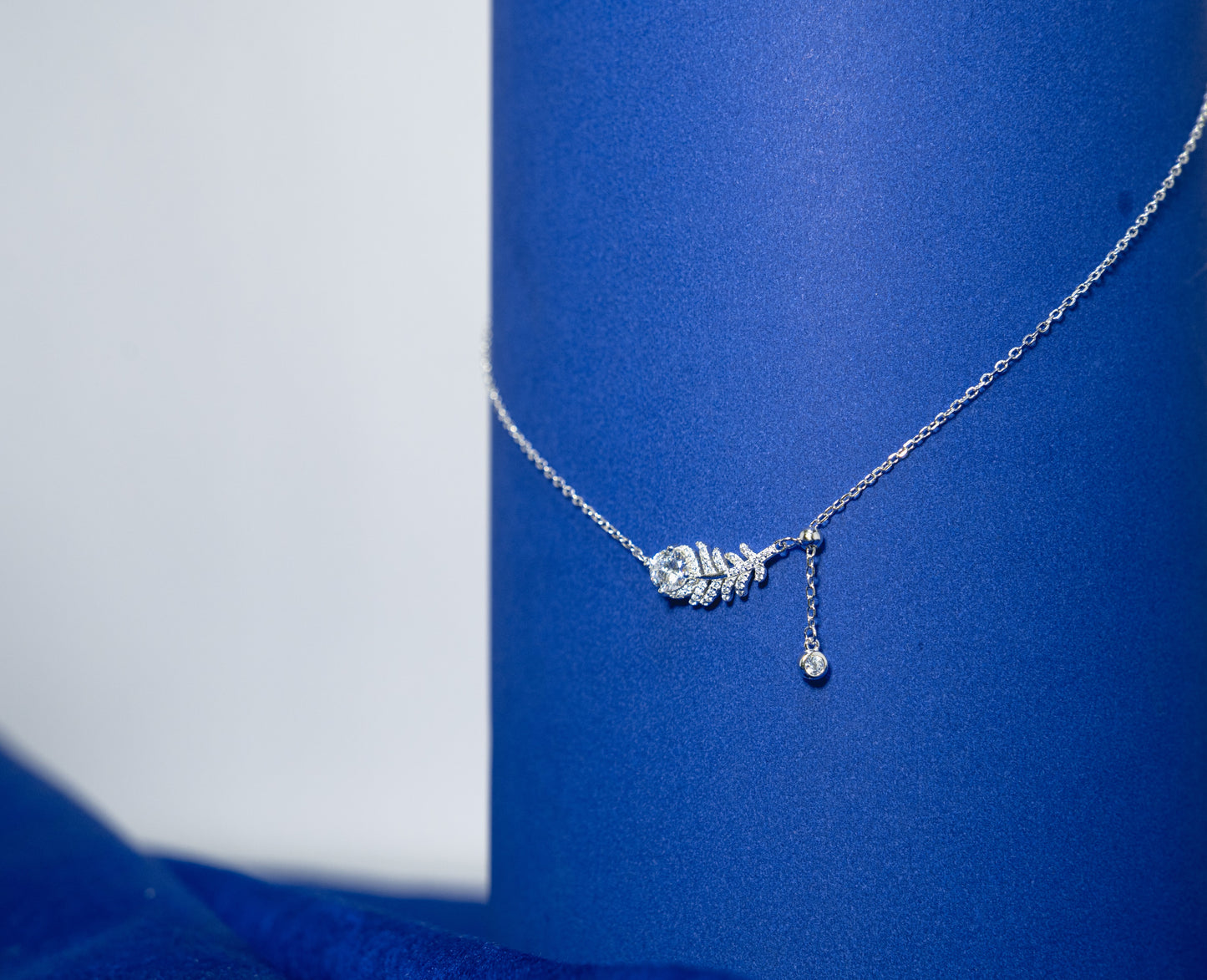 Silver Necklace 925 Feather Shaped Pendant