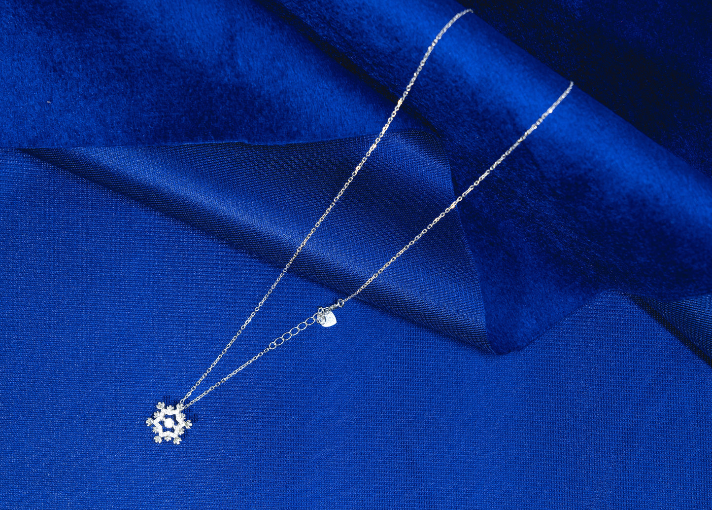 Silver Necklace 925 with Fancy Pendant