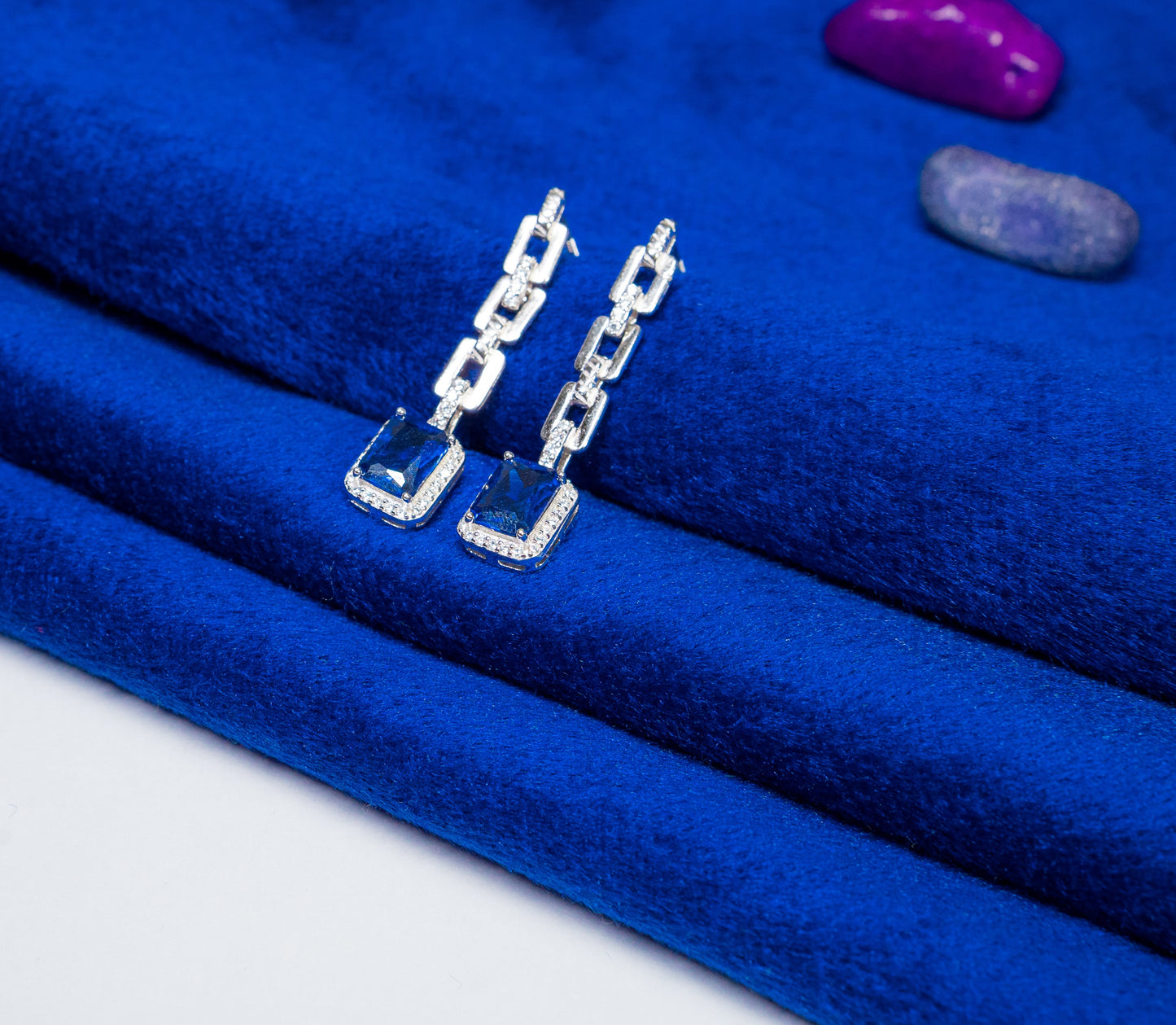Silver Drop Earrings Shinning Blue Stone 925