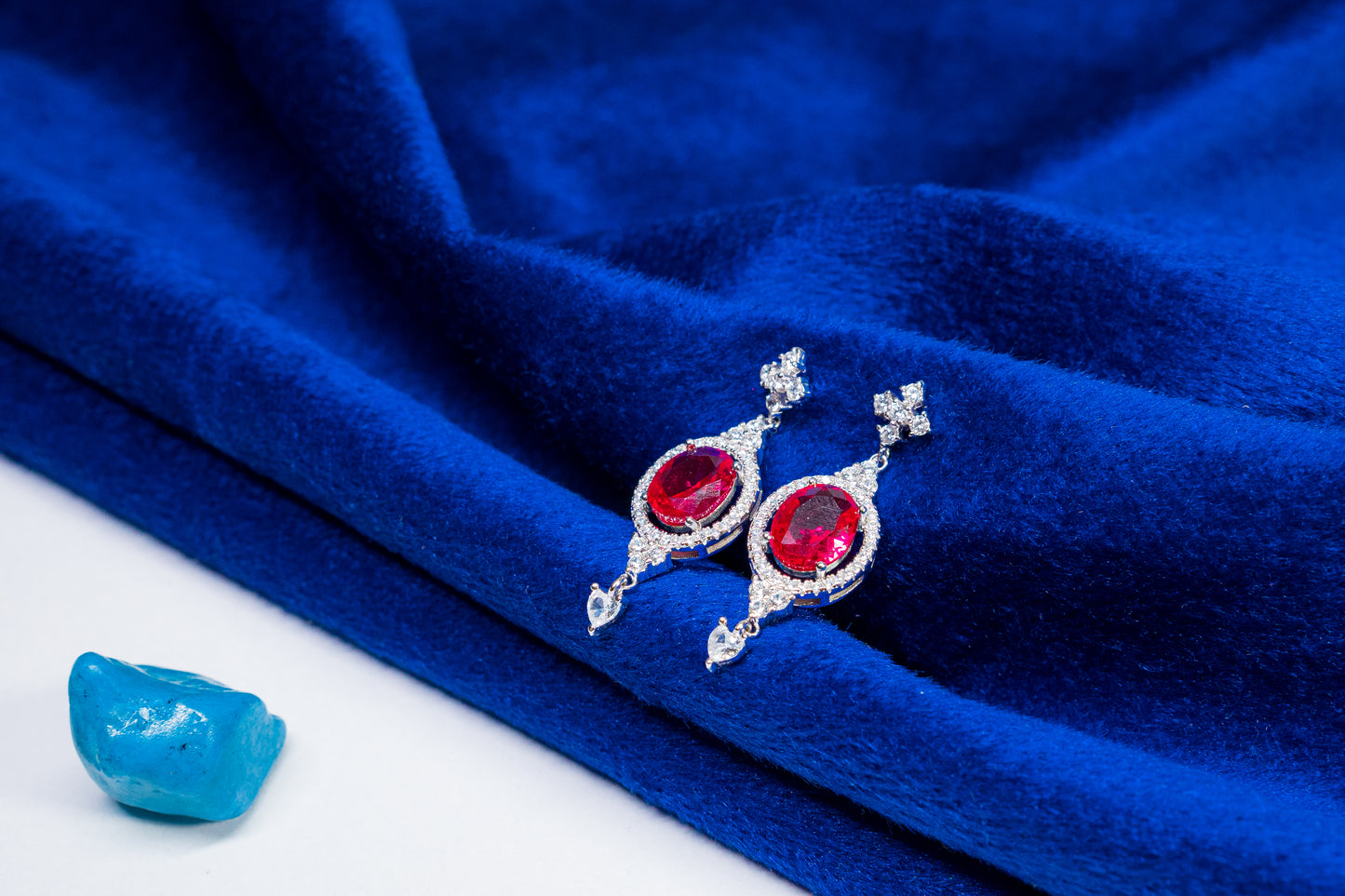 Silver Mini Drop Earrings Shinning Red Stone 925