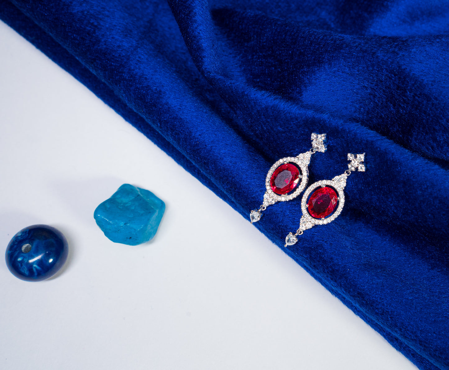 Silver Mini Drop Earrings Shinning Red Stone 925